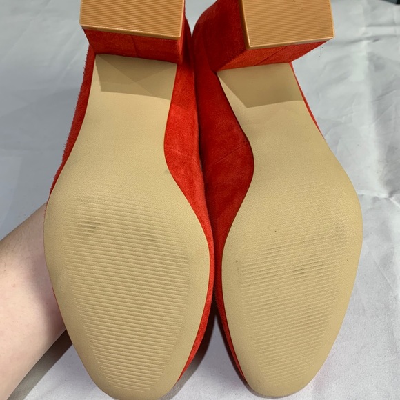 GAP Brick-Red Heels - Picture 4 of 6